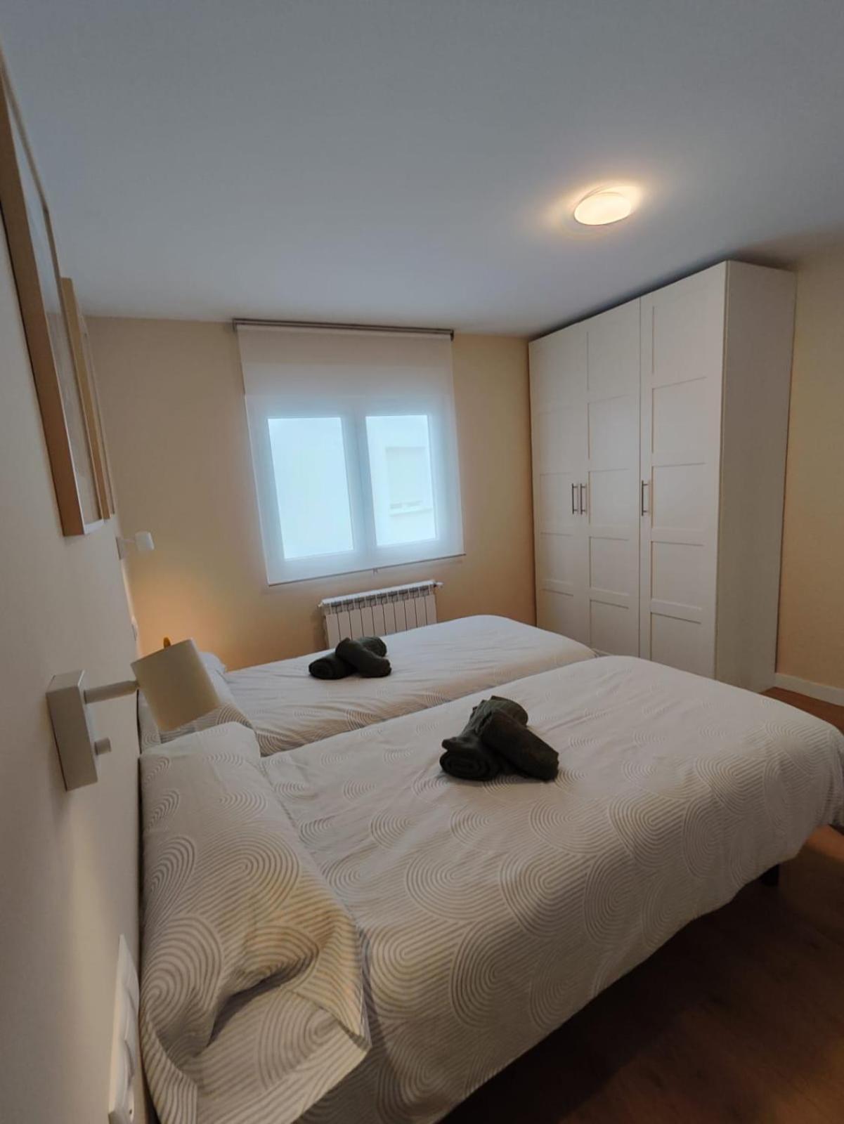 Carpio 18 Apartment Oviedo Bagian luar foto