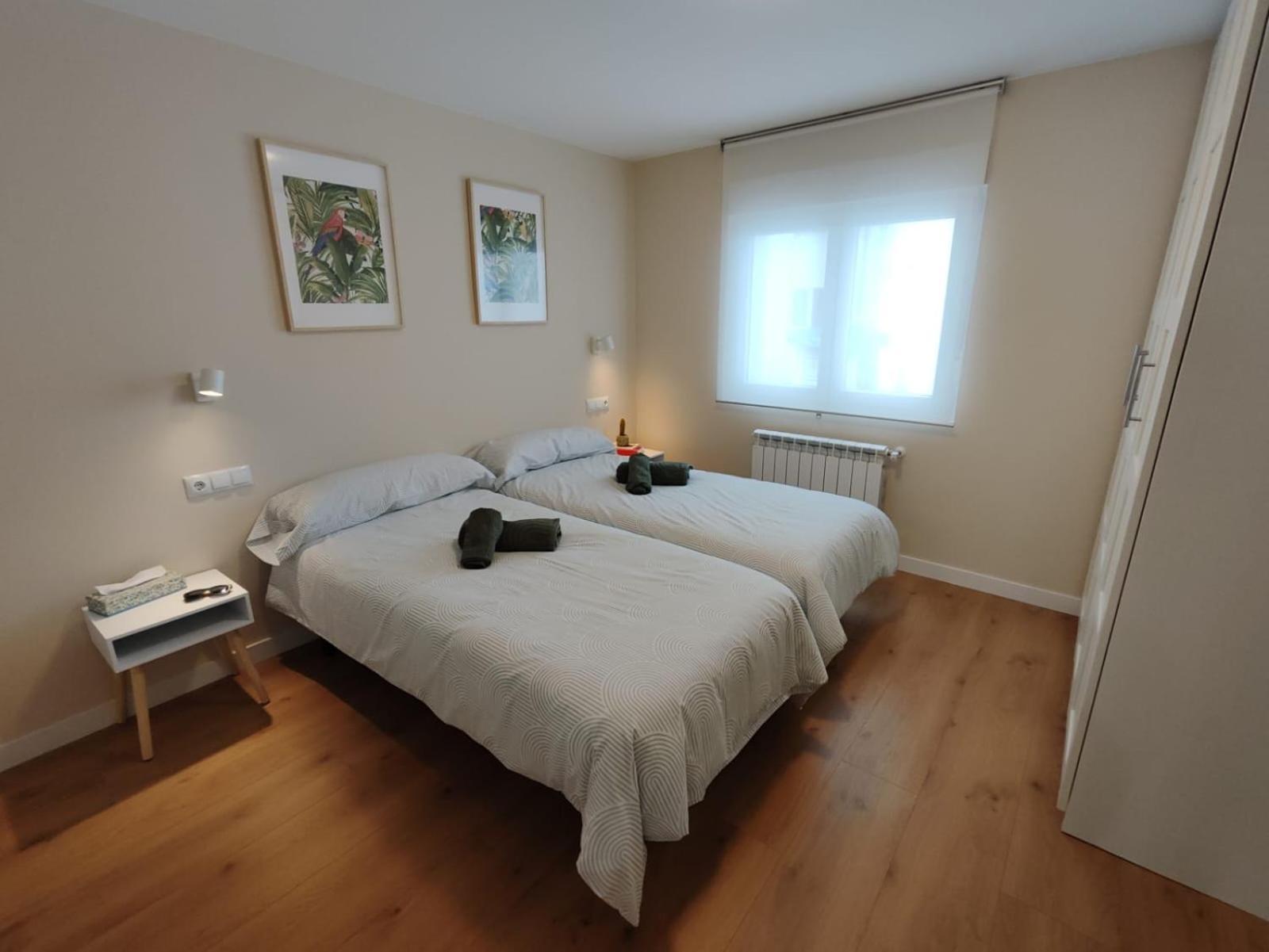 Carpio 18 Apartment Oviedo Bagian luar foto