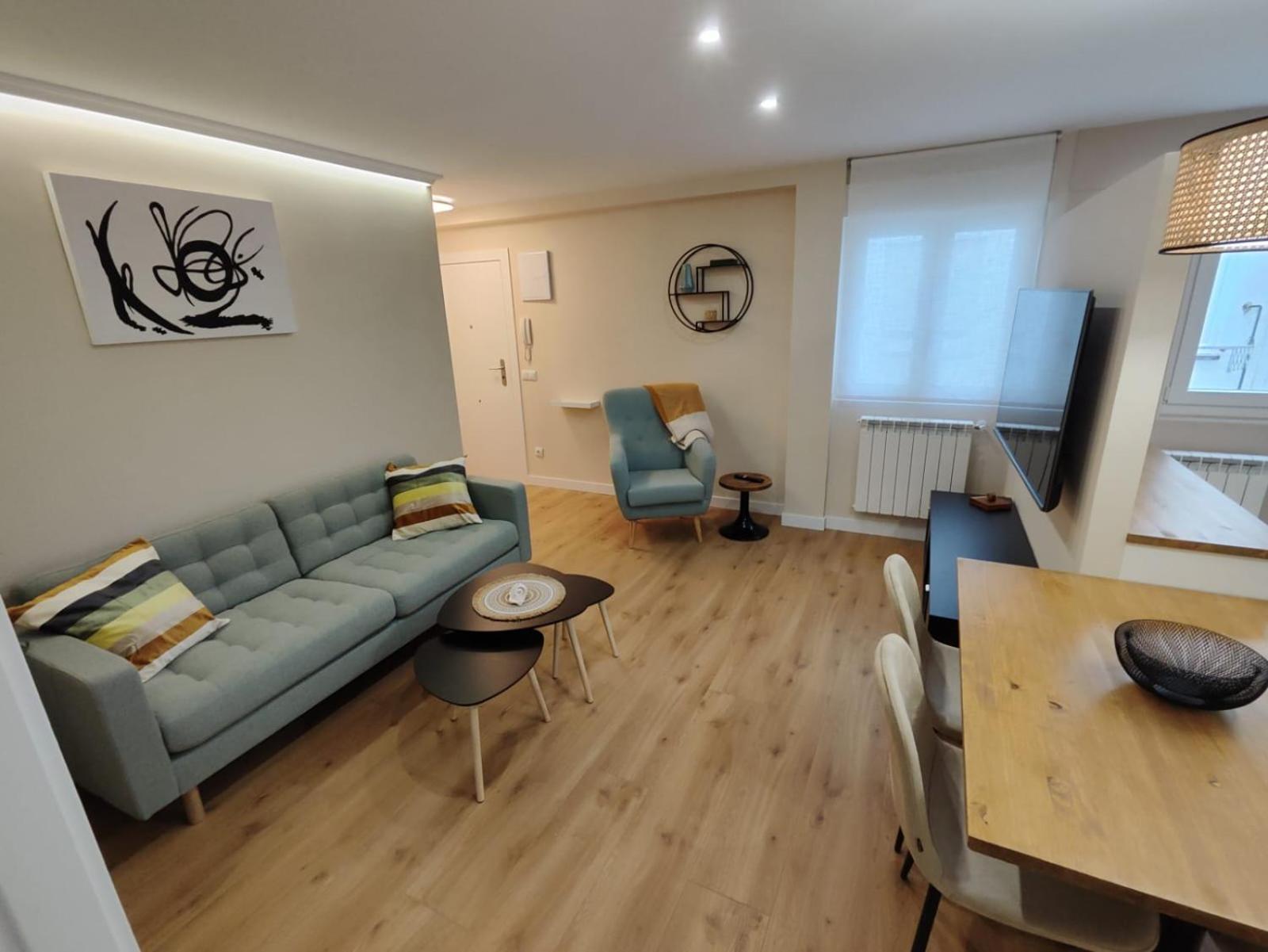 Carpio 18 Apartment Oviedo Bagian luar foto